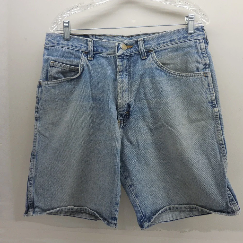 Wrangler Originals Mens Light Wash Denim Shorts Vintage 100% Cotton Size 34 Y2K